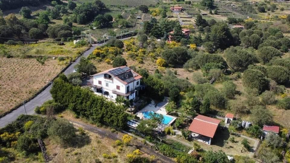 Etna Petit Relais Bed & Breakfast Nicolosi Dış mekan fotoğraf